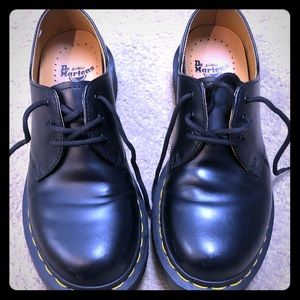 Classic Dr Marten Black shoes 🖤